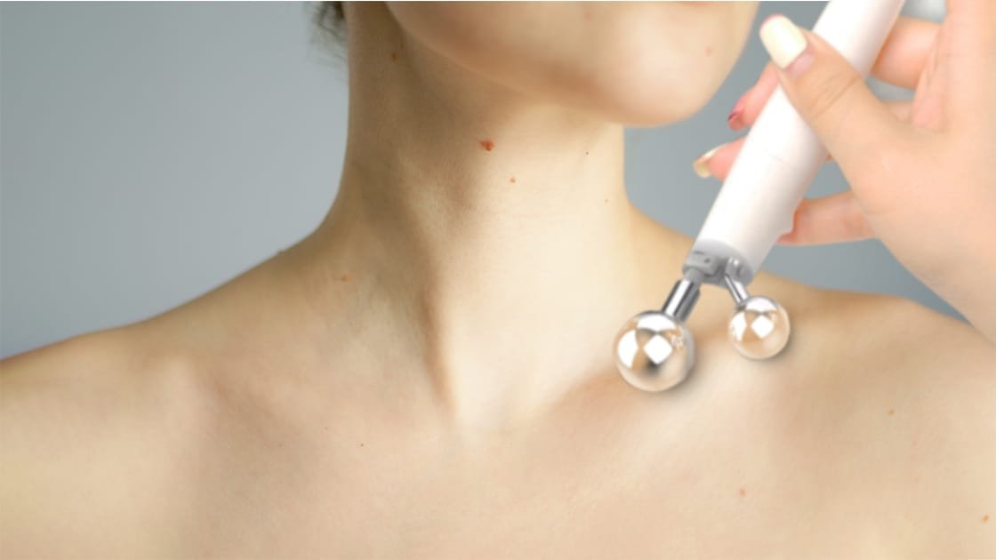 Tone Up Your Collarbone: Can RF Clear Your Neckline?