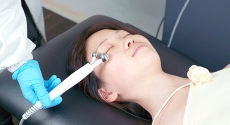 RF treatment for eyelids